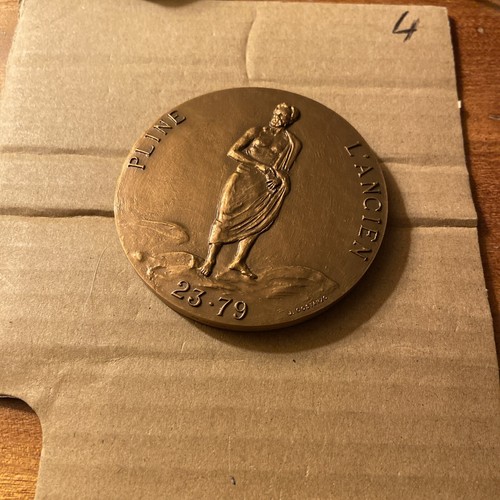 Médaille gaius plinius - plinius, pline