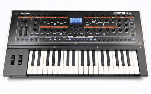 Roland jupiter - roland, jupiter-xm