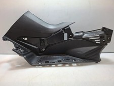 Pavimento appoggiapiedi Yamaha