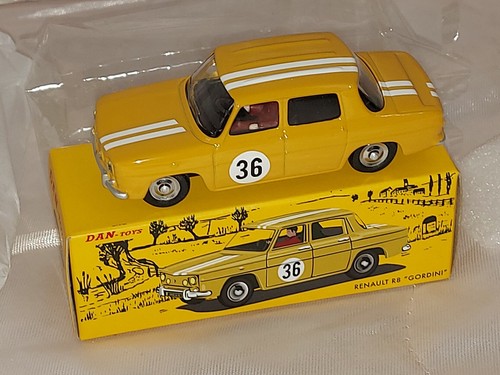 Dan toys 042 - toys, renault