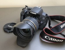 Canon EOS 700D Kit Tamron XR Di II SP 1:2.8 17-50mm Ottime Condizioni DSLR
