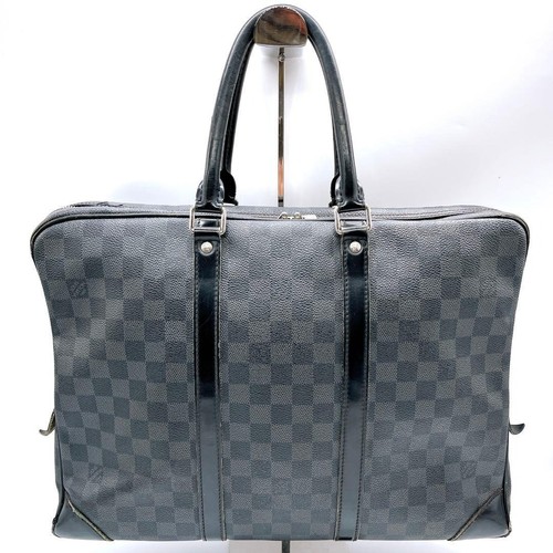 Louis vuitton porta - porta, documenti