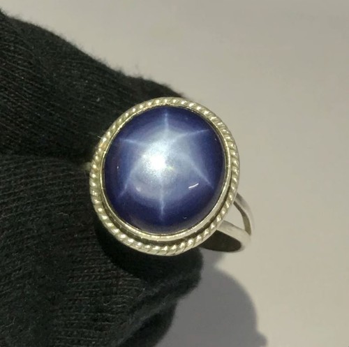 Anello zaffiro stella blu