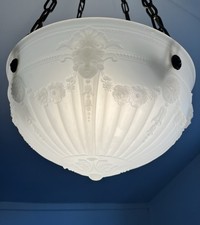 Antico lampadario a cupola