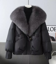 Piumino Nero Corto Con Collo