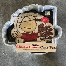 Vintage Wilton Charlie Brown