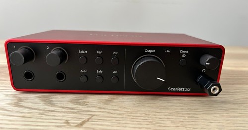 Focusrite scarlett 2i2 - scarlett,