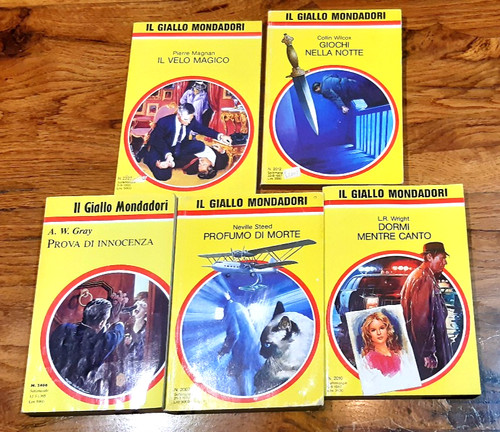 Lotto libri giallo mondadori - libri,