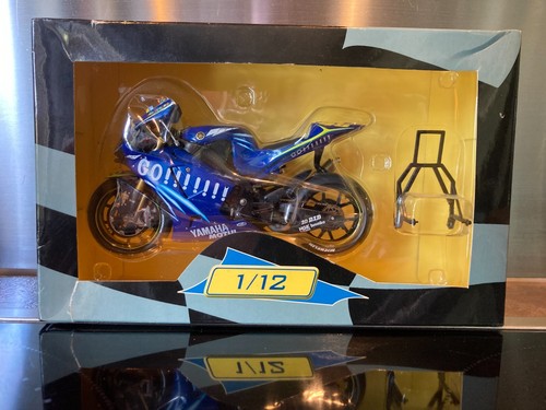 Yamaha yzr 2004 valentino - yzr-m1,