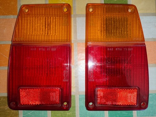 Coppia plastiche fanali - coppia,