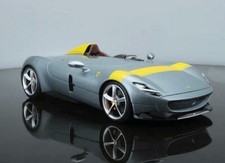 Modellino auto da corsa