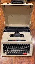 Macchina da scrivere Brother