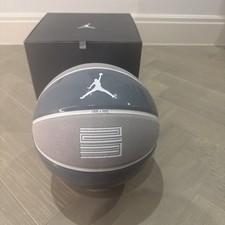 Jordan XI Premium 8P basket