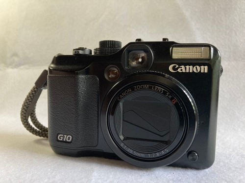 Fotocamera digitale compatta