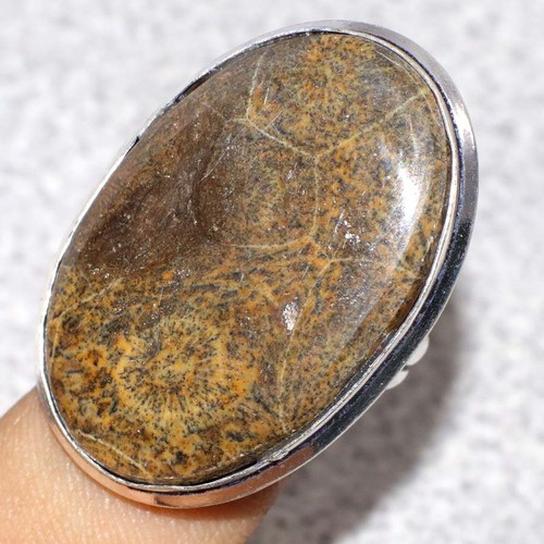 Anello corallo fossile