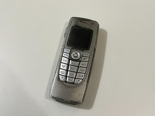 Nokia 9300 colore argento