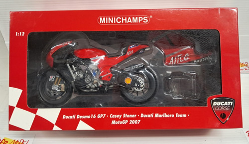 Minichamps ducati desmo - 1/12,