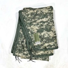 Poncho militare USA fodera ACU noto anche come coperta Woobie