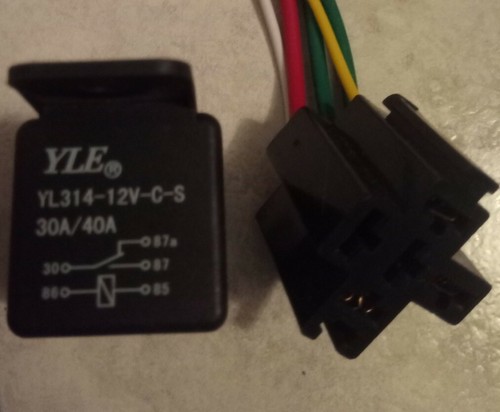 Relè automobilistico 12v - 12v, 40a