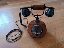 Telefono Vintage in Legno –