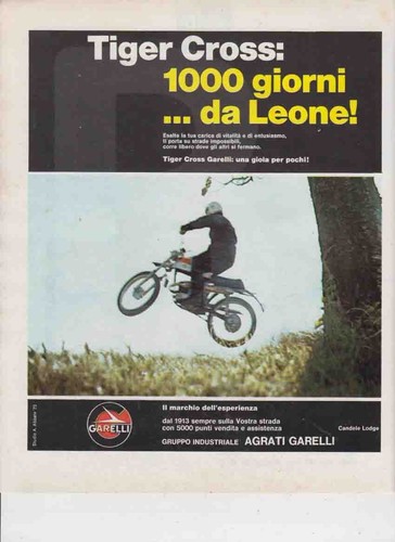 Advertising pubblicità moto - advertising, pubblicità-moto