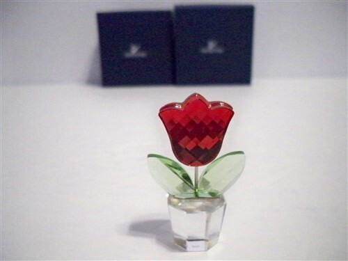 Swarovski red tulip 657109 mib - red,