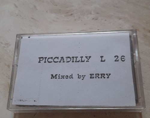 Mixed erry piccadilly l - piccadilly,