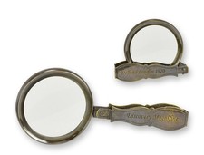 Una lente d'ingrandimento