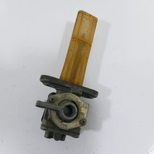 Yamaha XS 750 Rubinetto