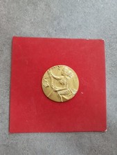 Salvador Dali' "La Musica" bassorilievo a sbalzo mm.55 dorato 