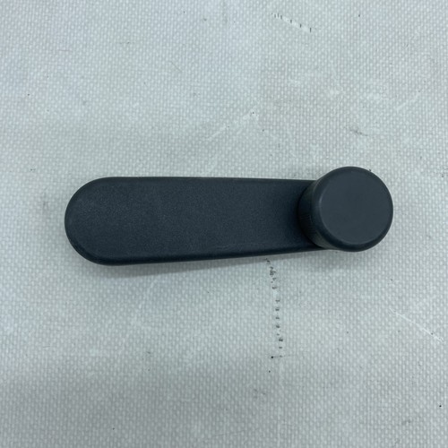 Manual window regulator crank - window,