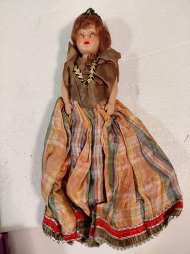 Collana vestito quadri occhi