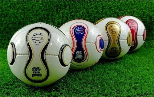 Adidas teamgeist mini ball - adidas,