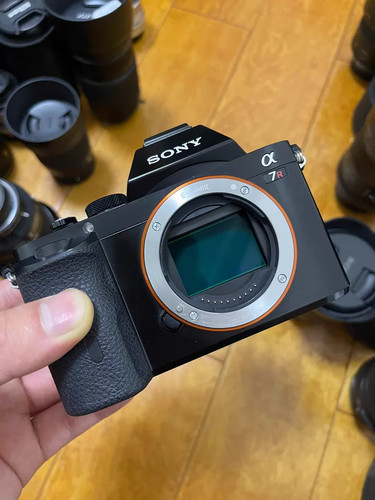 Sony alpha a7r - sony,