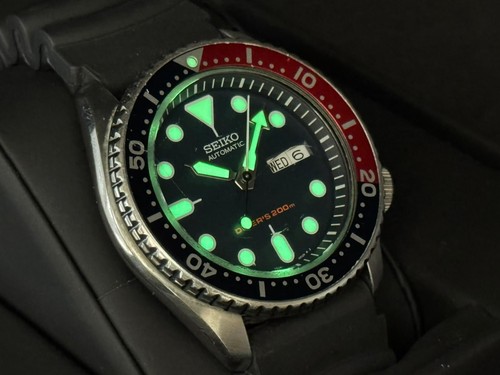 Seiko skx009k pepsi diver 200m - skx009k,
