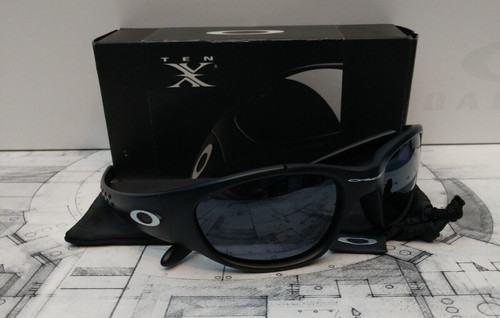 Oakley ten nero grigio - si,