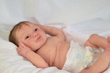 Bambola in silicone per tutto