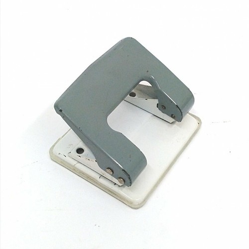 Bucatrice foratrice portatile - bucatrice/foratrice,