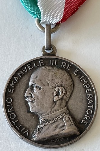 Medaglia vittorio emanuele - vittorio,