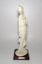 Figurina Signora Con Borsa