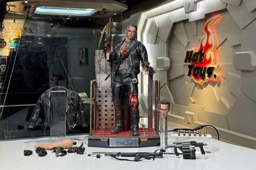 Hot toys dx46 - dx46, terminator