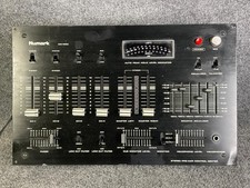 Equalizzatore stereo vintage