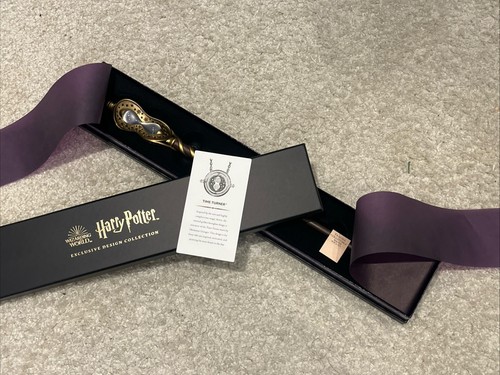 Harry potter time turner - turner, wand