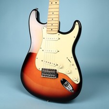 Fender Stratocaster Standard Sunburst Mexico MIM 2004 Chitarra elettrica
