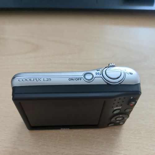 Fotocamera digitale nikon - fotocamera,