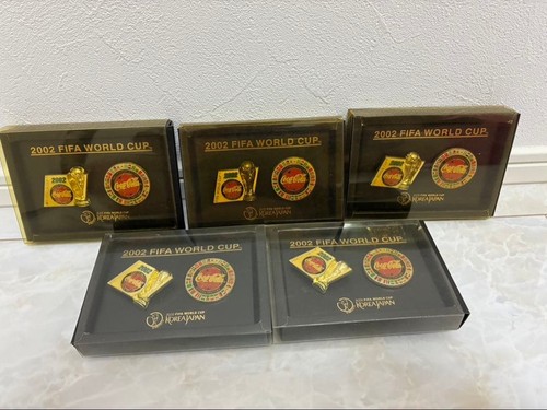 Set distintivo spilla coca - distintivo,