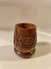 Portapenne in legno intagliato a mano - artigianato valdostano