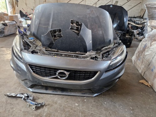Volvo v40 2016 - 2016-2020, design