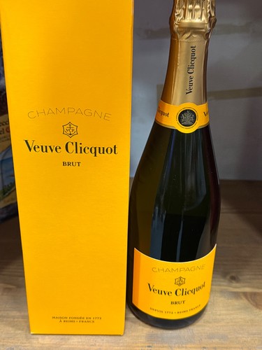 Champagne veuve clicquot - veuve,