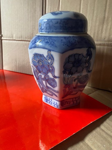 Vaso con coperchio - , ceramica